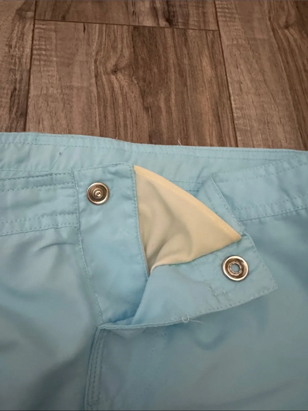 Big Dogs Light Blue Swim trunks Shorts with Paisley Accent L